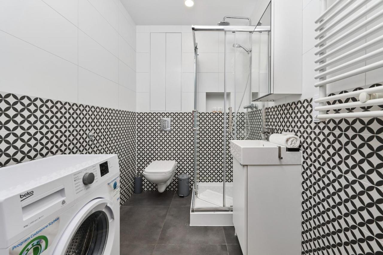 Jagodno Wroclaw Kajdasza Studio Z Bezplatnym Garazem By Noclegi Renters Kültér fotó